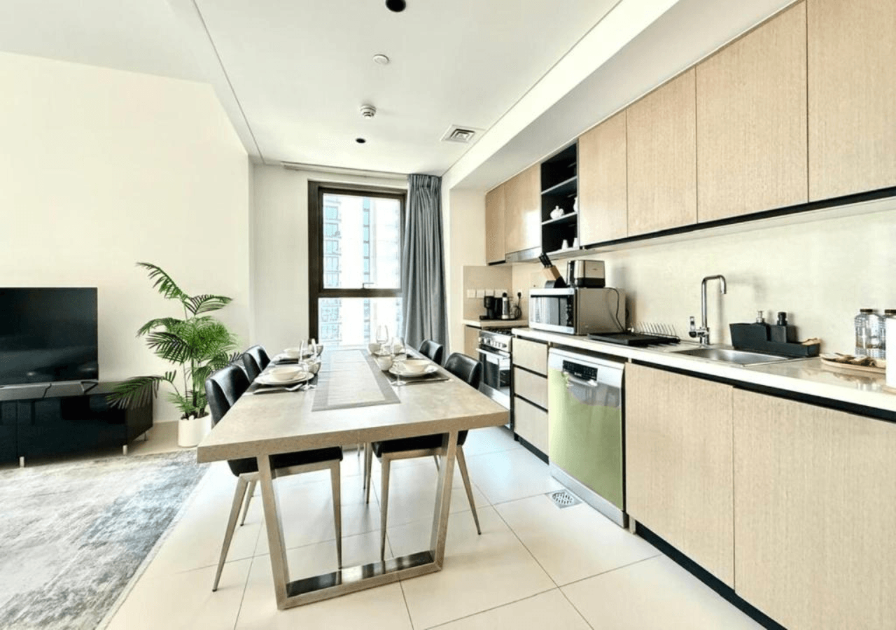 Luxurious 2BR Downtown — master bedroom