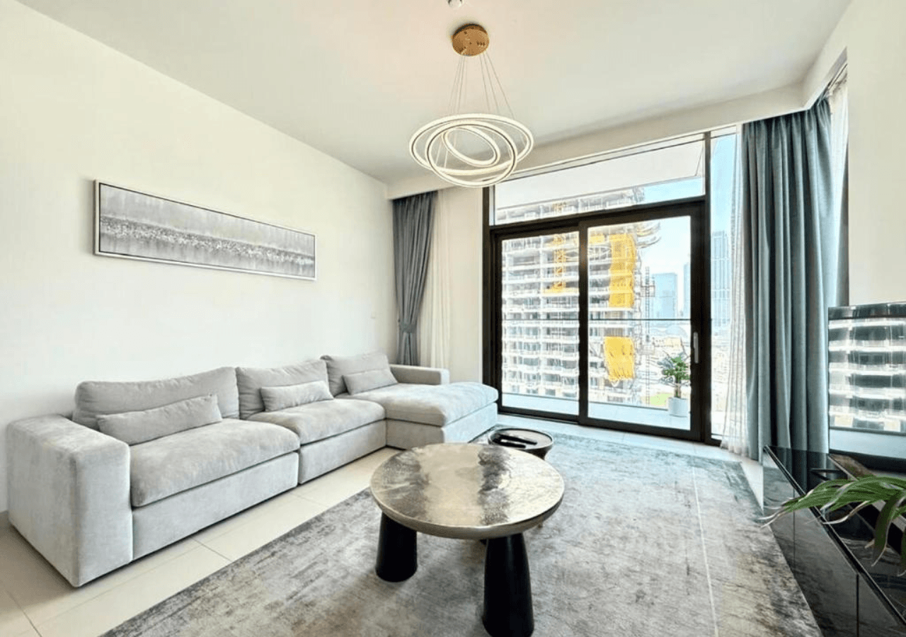 Luxurious 2BR Downtown — dining and kitchen