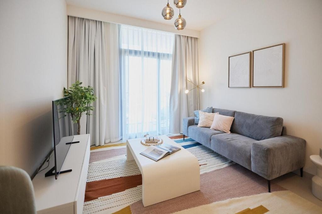 Premium 1-bedroom holiday apartment with private balcony, Downtown Dubai